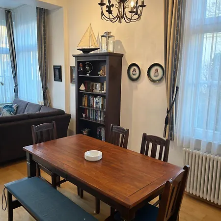 Schoene Ferienwohnung In Seebad Bansin 200M Vom Strand Heringsdorf  Exterior photo